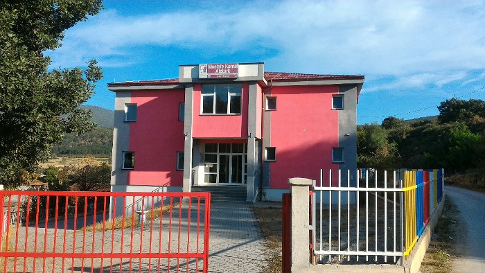turecká škola Mustafa Kemala Atatürka v Gornja Banjitsi